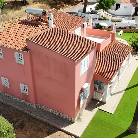 Paraiso Da Maria 5 Quartos Duas Salas, Jardim, Piscina, Varanda Com Churrasqueira E Wifi אולוס די אגווה