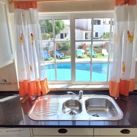 Paraiso Da Maria 5 Quartos Duas Salas, Jardim, Piscina, Varanda Com Churrasqueira E Wifi * אולוס די אגווה