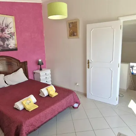 וילה Paraiso Da Maria 5 Quartos Duas Salas, Jardim, Piscina, Varanda Com Churrasqueira E Wifi