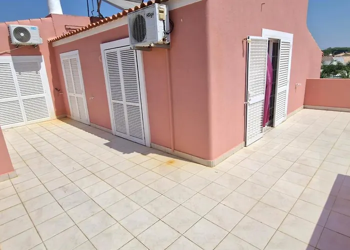 Paraiso Da Maria 5 Quartos Duas Salas, Jardim, Piscina, Varanda Com Churrasqueira E Wifi Villa *