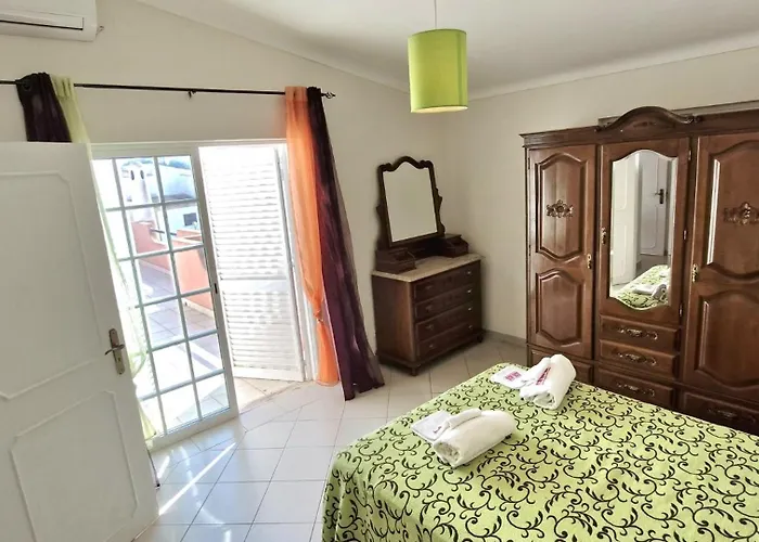Villa Paraiso Da Maria 5 Quartos Duas Salas, Jardim, Piscina, Varanda Com Churrasqueira E Wifi *