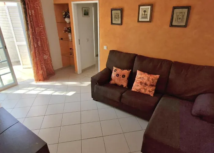 Villa Paraiso Da Maria 5 Quartos Duas Salas, Jardim, Piscina, Varanda Com Churrasqueira E Wifi Olhos de Agua (Albufeira)