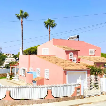 Paraiso Da Maria 5 Quartos Duas Salas, Jardim, Piscina, Varanda Com Churrasqueira E Wifi *
