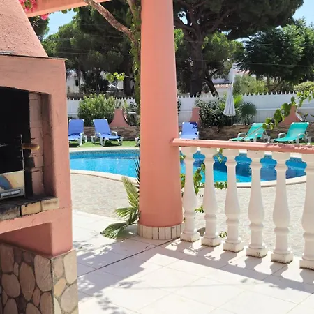 Paraiso Da Maria 5 Quartos Duas Salas, Jardim, Piscina, Varanda Com Churrasqueira E Wifi * Olhos de Agua (Albufeira)
