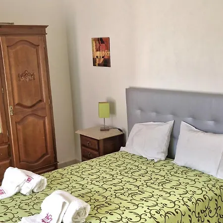 Paraiso Da Maria 5 Quartos Duas Salas, Jardim, Piscina, Varanda Com Churrasqueira E Wifi