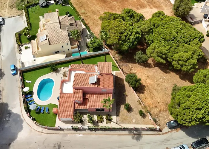 Вилла Paraiso Da Maria 5 Quartos Duas Salas, Jardim, Piscina, Varanda Com Churrasqueira E Wifi