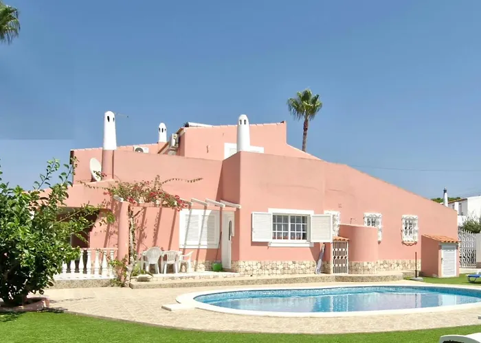 Villa Paraiso Da Maria 5 Quartos Duas Salas, Jardim, Piscina, Varanda Com Churrasqueira E Wifi Olhos de Agua (Albufeira)