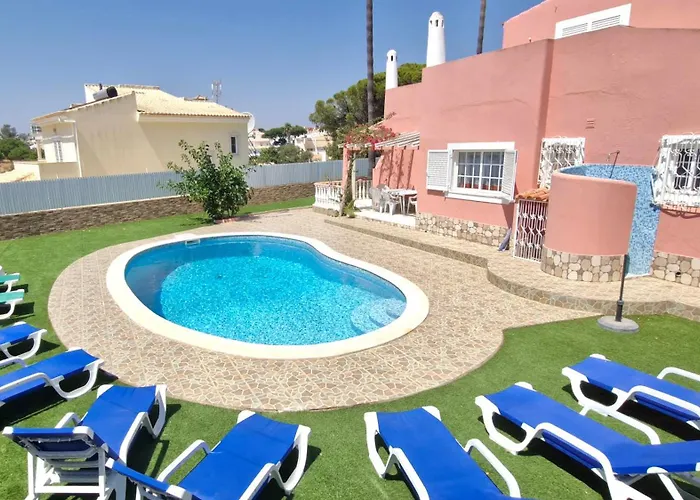 Paraiso Da Maria 5 Quartos Duas Salas, Jardim, Piscina, Varanda Com Churrasqueira E Wifi *
