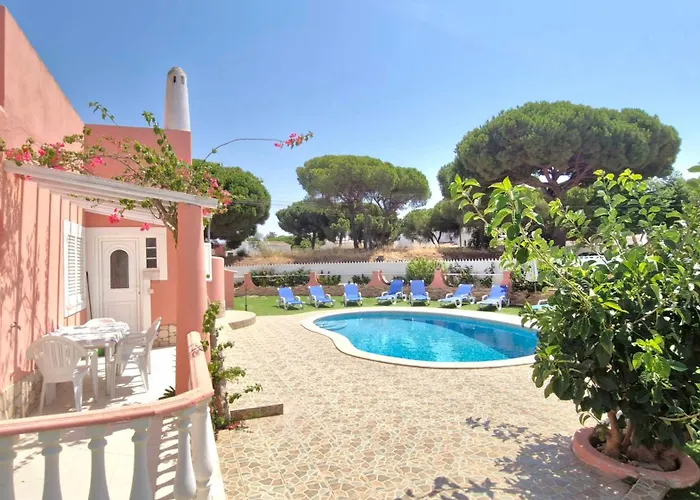Paraiso Da Maria 5 Quartos Duas Salas, Jardim, Piscina, Varanda Com Churrasqueira E Wifi *