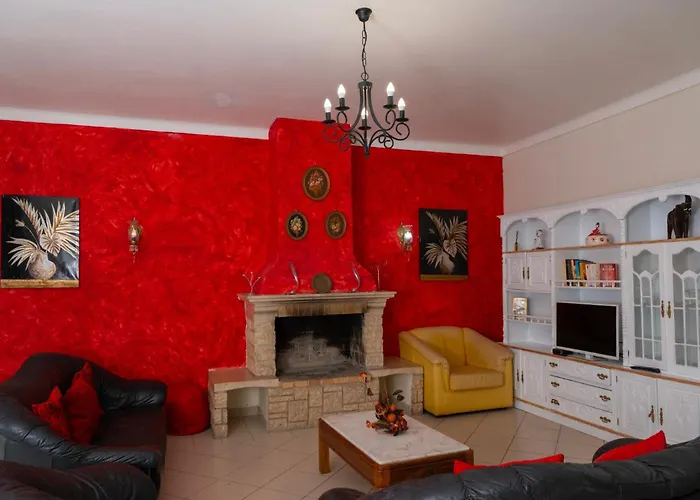 Вилла Paraiso Da Maria 5 Quartos Duas Salas, Jardim, Piscina, Varanda Com Churrasqueira E Wifi