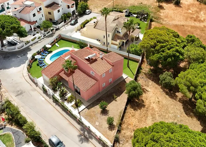 Paraiso Da Maria 5 Quartos Duas Salas, Jardim, Piscina, Varanda Com Churrasqueira E Wifi