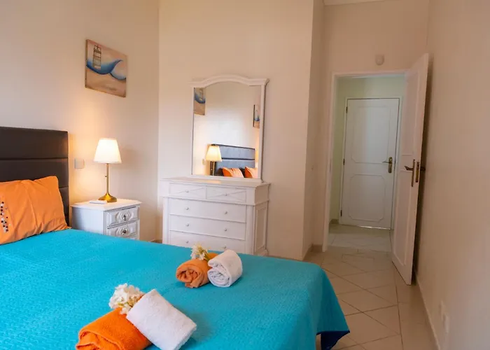 Paraiso Da Maria 5 Quartos Duas Salas, Jardim, Piscina, Varanda Com Churrasqueira E Wifi Villa