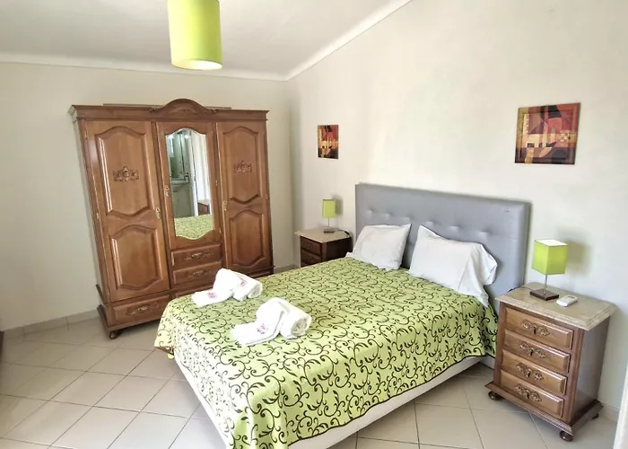 Paraiso Da Maria 5 Quartos Duas Salas, Jardim, Piscina, Varanda Com Churrasqueira E Wifi