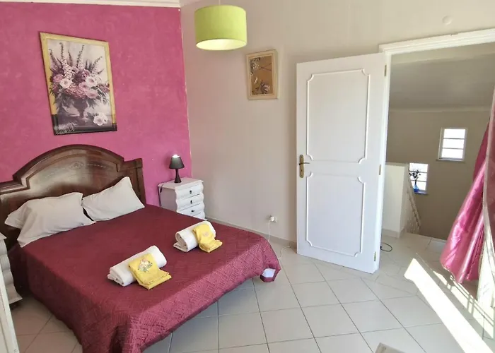 Villa Paraiso Da Maria 5 Quartos Duas Salas, Jardim, Piscina, Varanda Com Churrasqueira E Wifi