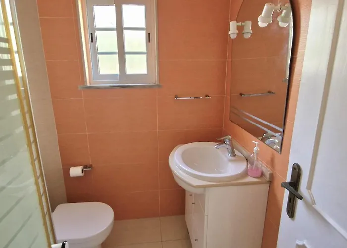 Paraiso Da Maria 5 Quartos Duas Salas, Jardim, Piscina, Varanda Com Churrasqueira E Wifi * Olhos de Agua (Albufeira)
