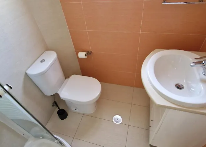 Paraiso Da Maria 5 Quartos Duas Salas, Jardim, Piscina, Varanda Com Churrasqueira E Wifi *