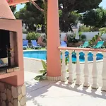 Paraiso Da Maria 5 Quartos Duas Salas, Jardim, Piscina, Varanda Com Churrasqueira E Wifi * Olhos de Agua (Albufeira)